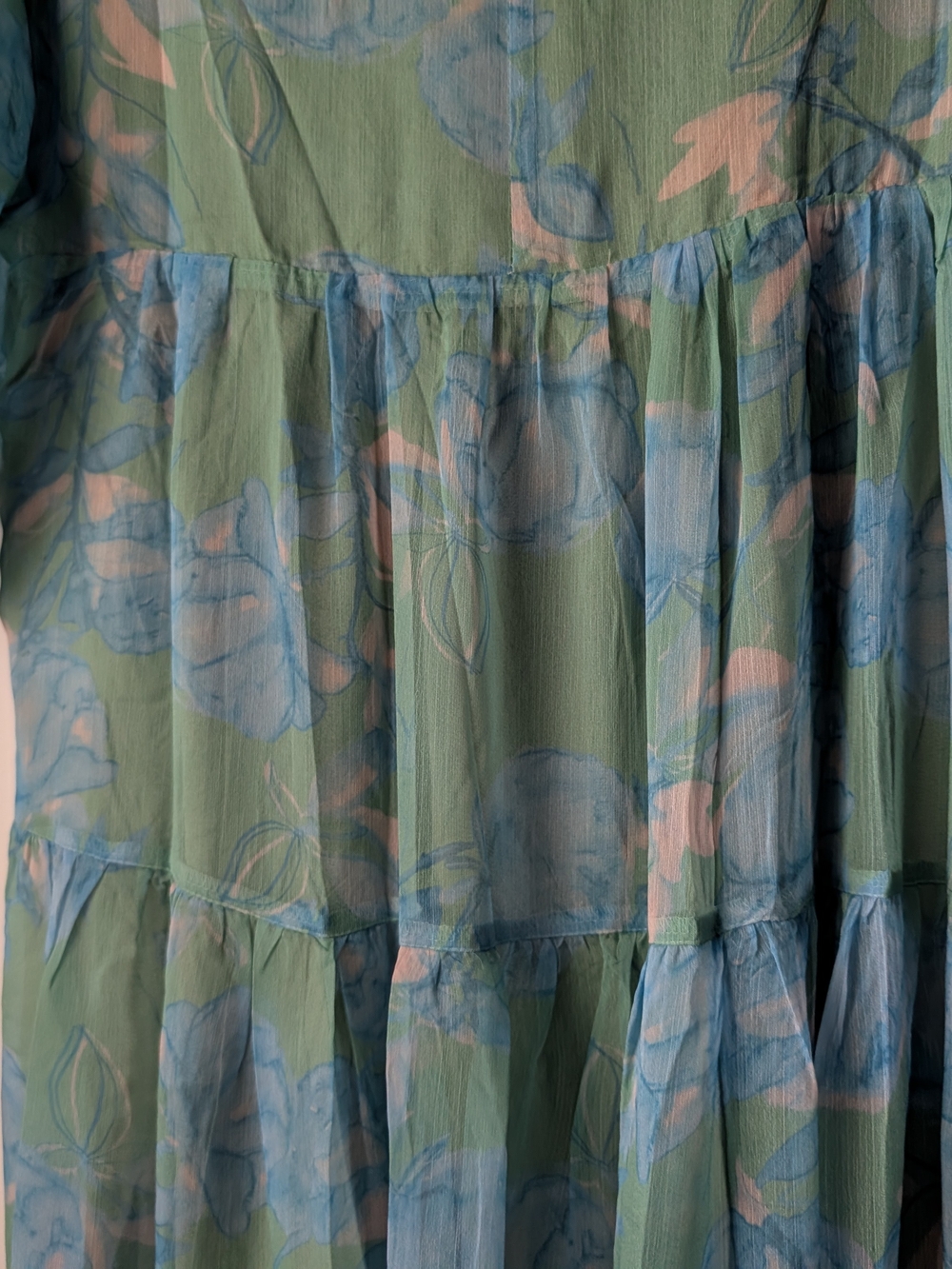 Davi & Dani Midi Dress - Picture 12 of 16